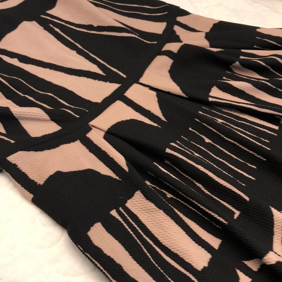 Taupe and Black Liz Claiborne Dress Wore Once - Picture 4 of 7